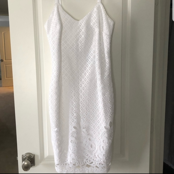 White House Black Market White Eyelet Lace Dress ♥ - Picture 8 of 9